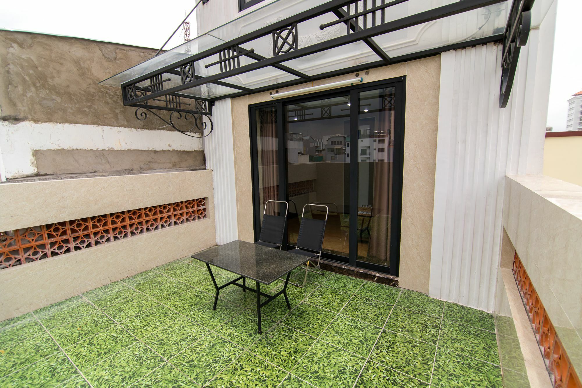 Reddoorz Plus @ Nguyen Trai Street โฮจิมินห์ซิตี้ ภายนอก รูปภาพ